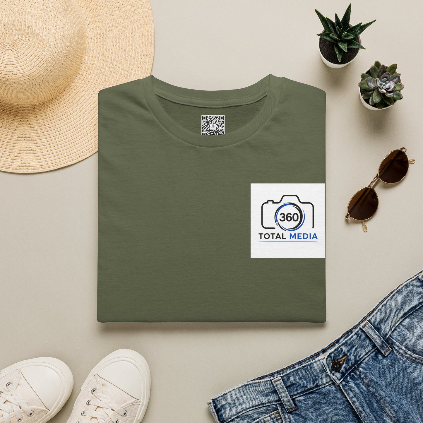 Total Media 360 Logo T-Shirt — Minimal Photographer Camera Tee
