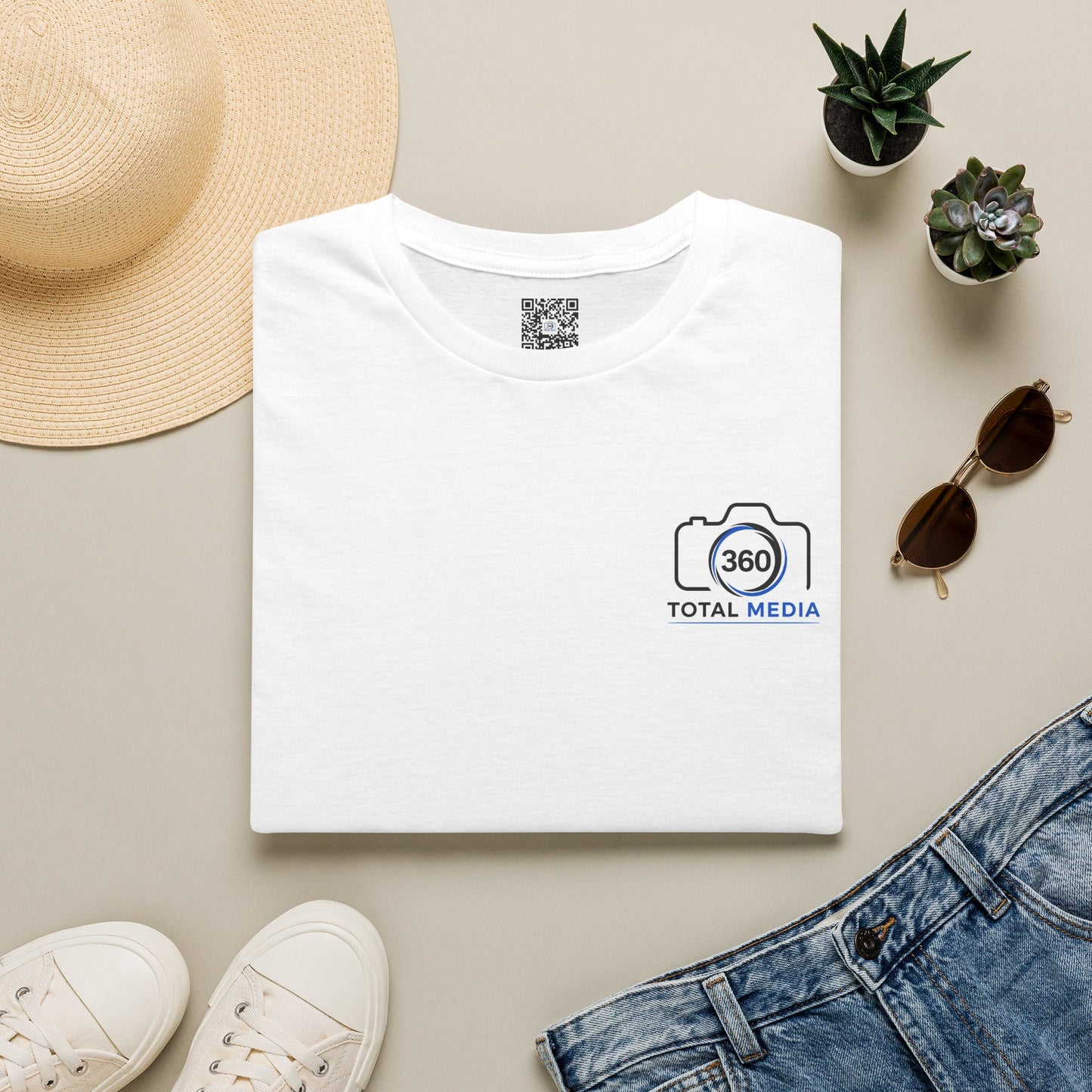 Total Media 360 Logo T-Shirt — Minimal Photographer Camera Tee