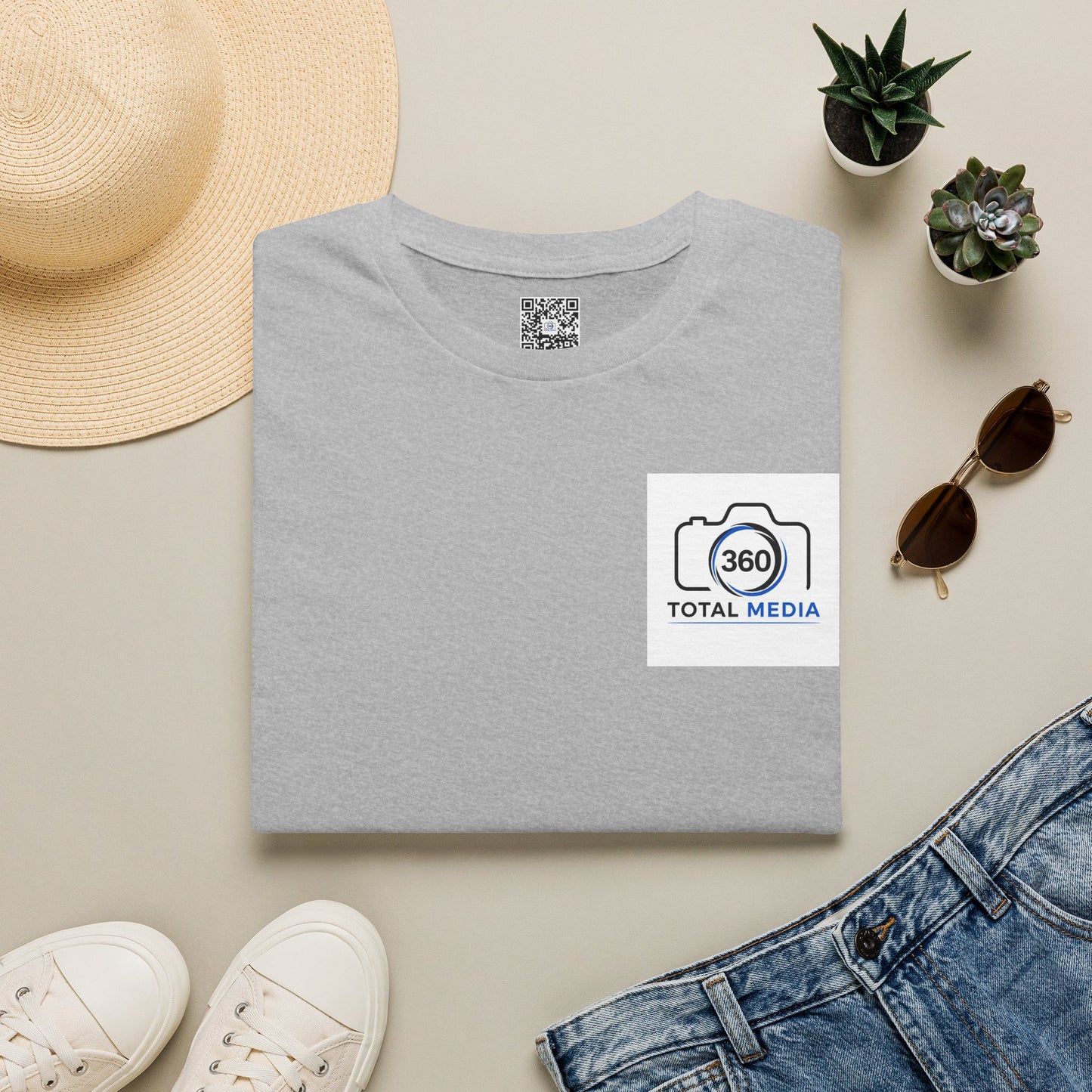 Total Media 360 Logo T-Shirt — Minimal Photographer Camera Tee